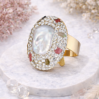 Кольцо ДИНОСА с барочным жемчугом и кварцем