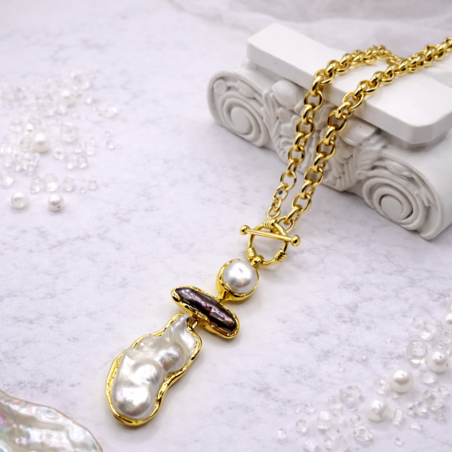 Колье ДИНОСА с крупным барочным жемчугом