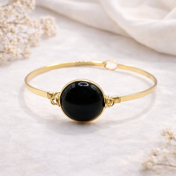 Браслет жесткий ДИНОСА с черным агатом