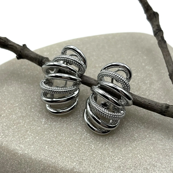 Серьги на итальянском замке