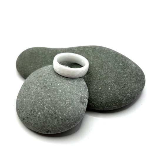 Кольцо ДИНОСА из керамики