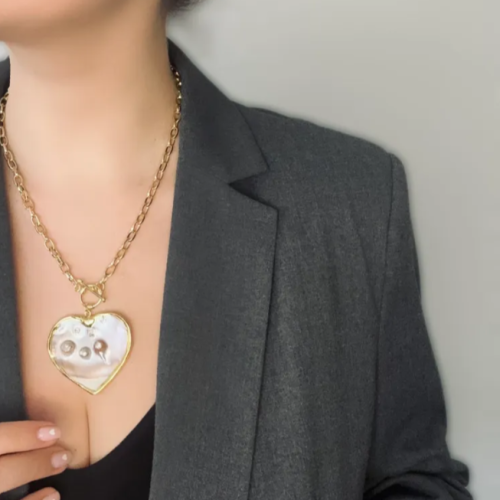 Колье ДИНОСА сердце с барочным жемчугом и перламутром фото 4