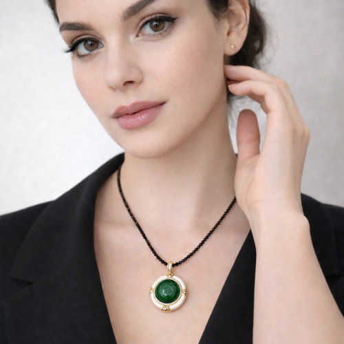 Колье ДИНОСА с малахитом, перламутром и шпинелью фото 4