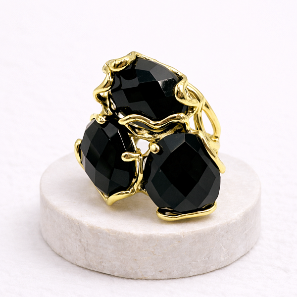 Кольцо ДИНОСА ажурное с черным агатом