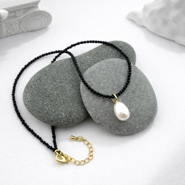 Колье ДИНОСА со шпинелью и речным жемчугом