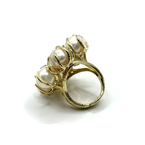 Кольцо с барочным жемчугом фото 2