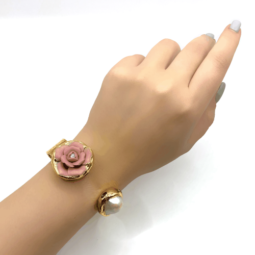 Браслет жесткий ДИНОСА с цветком и барочным жемчугом —  фото 4