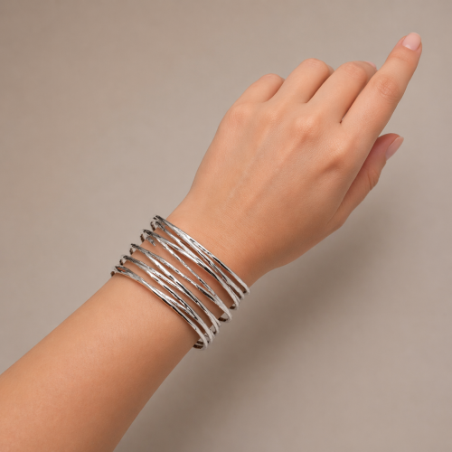 Жесткий широкий браслет —  фото 3