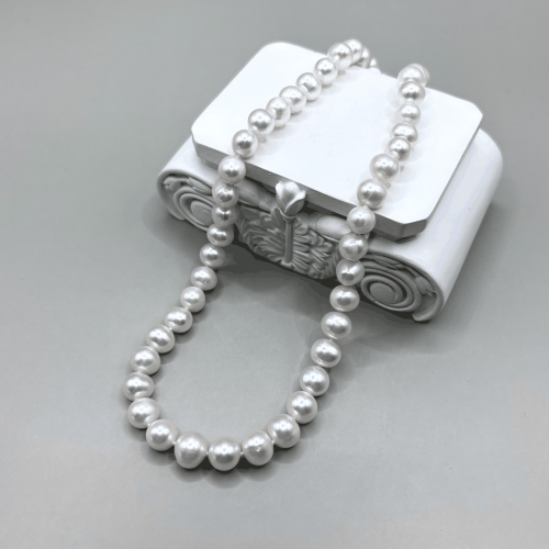 Бусы ДИНОСА с речным жемчугом