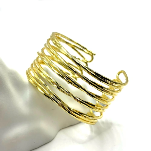 Жесткий широкий браслет — 