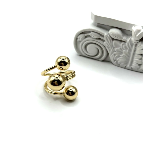 Безразмерное кольцо с тремя шариками